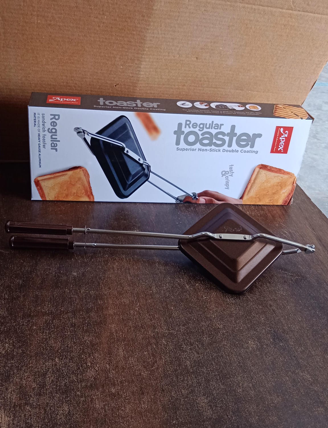 Apex Regular Non-Stick Flame-Based Sandwich Toaster Apex Regular Non-Stick Flame-Based Sandwich Toaster